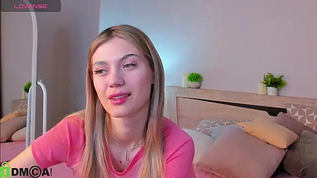 Cherry Price online show from December 2025 12:18:02 AM