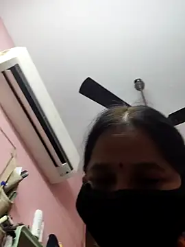 lalitha225 online show from January 2025 05:37:01 AM