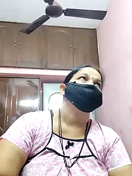 lalitha225 online show from February 2025 09:32:01 AM