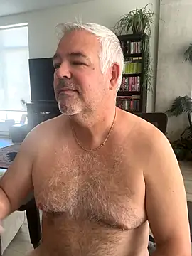 aarosteev2 online show from September 2025 02:08:01 PM