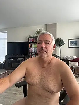 aarosteev2 online show from October 2025 01:30:01 PM