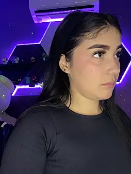 Belliinda 21 online show from March 2026 04:37:01 PM