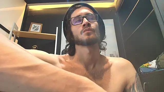 Loggan donnelly online show from March 2025 02:20:02 AM