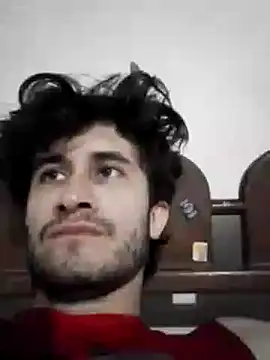 Loggan donnelly online show from September 2025 05:02:01 PM