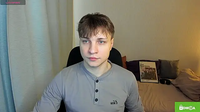 handsome guy01 online show from February 2026 02:14:01 PM