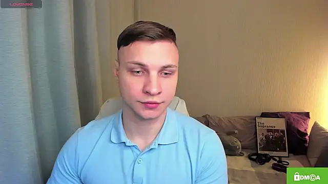 handsome guy01 online show from April 2026 05:09:02 PM