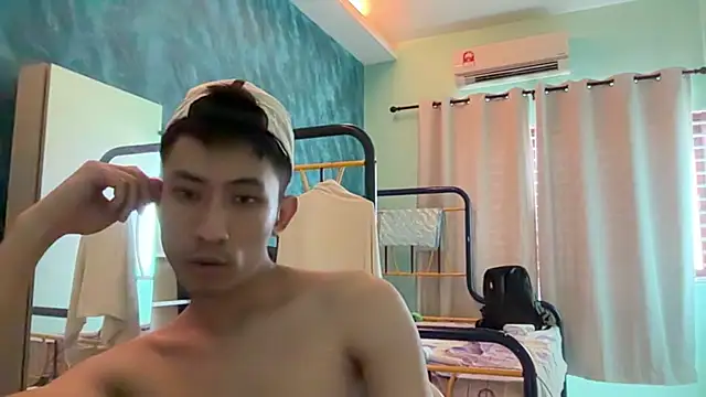 Snapshot of XiiaoZheng99 chatting on August 2026 07:22:02 AM XiiaoZheng99 online show from August 2026 07:22:02 AM