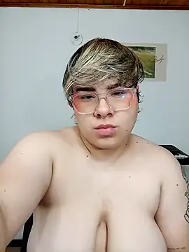 amalia love online show from January 2025 08:03:02 AM