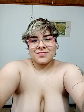 amalia love online show from March 2025 12:43:01 PM