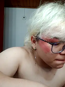 amalia love online show from October 2025 06:37:02 AM