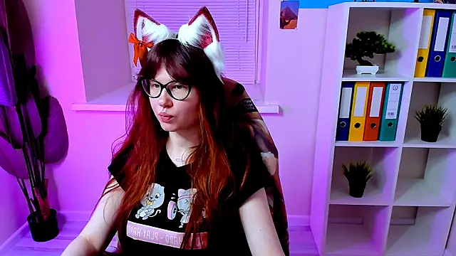 CarolGiggly online show from October 2025 09:57:01 PM