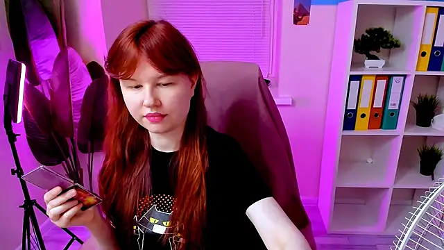 CarolGiggly online show from November 2025 11:49:02 PM