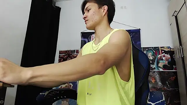 Snapshot of sr_jaeger chatting on November 2025 12:59:02 PM sr jaeger online show from November 2025 12:59:02 PM