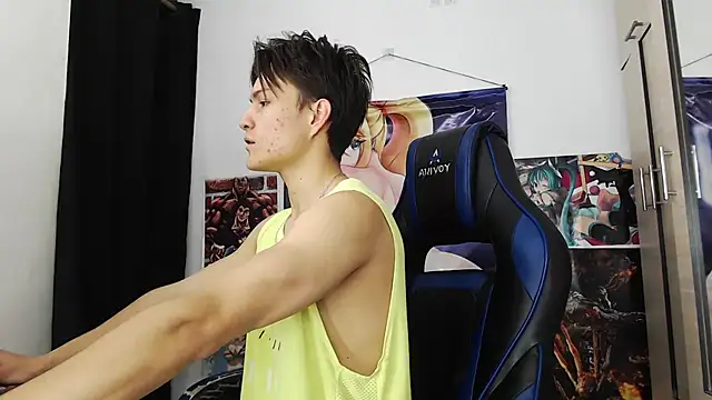 Snapshot of sr_jaeger chatting on November 2025 12:48:02 PM sr jaeger online show from November 2025 12:48:02 PM