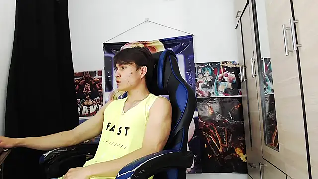 Snapshot of sr_jaeger chatting on December 2025 12:54:01 PM sr jaeger online show from December 2025 12:54:01 PM