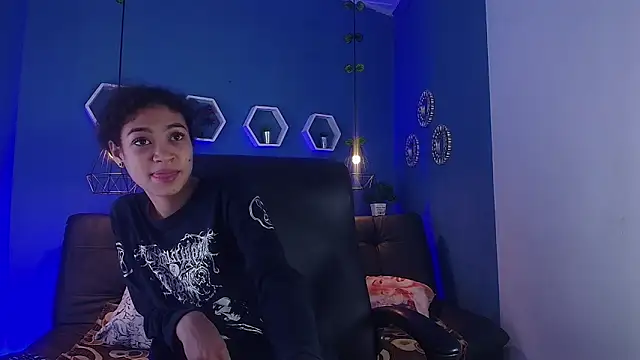 Aurora ath online show from February 2026 02:32:01 AM