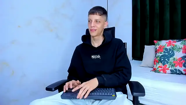 Adam hard  online show from January 2025 07:45:01 PM