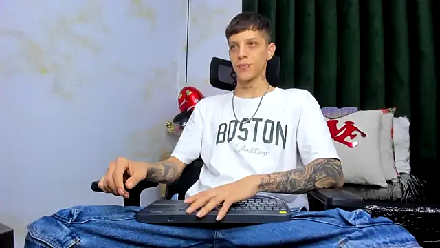 Adam hard  online show from February 2025 08:48:02 PM