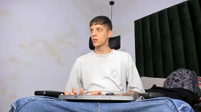 Adam hard  online show from February 2025 08:11:01 PM