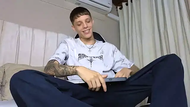 Adam hard  online show from September 2025 08:20:02 PM