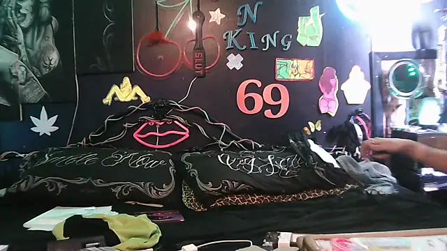 Snapshot of kjs_daddy123 chatting on March 2026 06:04:02 AM kjs daddy123 online show from March 2026 06:04:02 AM