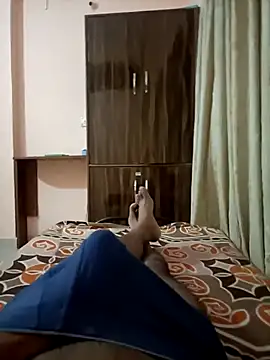 Snapshot of RRahullove69 chatting on September 2025 05:26:03 PM RRahullove69 online show from September 2025 05:26:03 PM