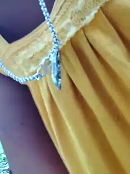 Hotty-dola online show from March 2025 04:32:01 AM