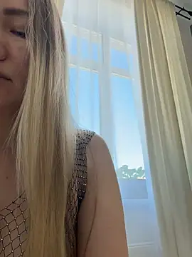 LianaCruz   online show from April 2026 06:58:02 AM