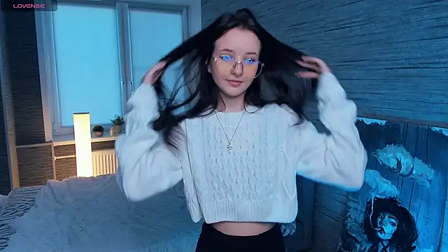 Snapshot of MerylHedley chatting on December 2024 10:13:01 AM MerylHedley online show from December 2024 10:13:01 AM