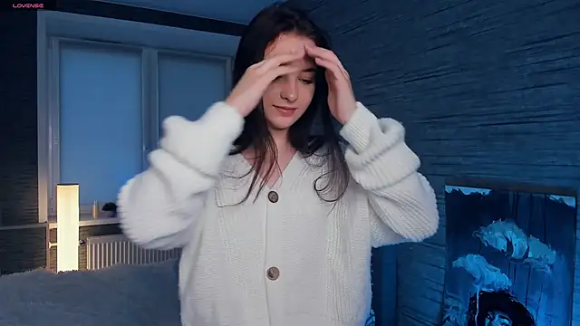 Snapshot of MerylHedley chatting on December 2024 07:44:02 AM MerylHedley online show from December 2024 07:44:02 AM