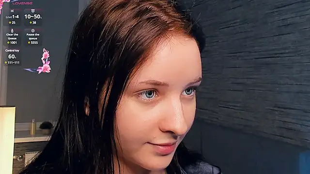 Snapshot of MerylHedley chatting on February 2025 10:07:02 AM MerylHedley online show from February 2025 10:07:02 AM