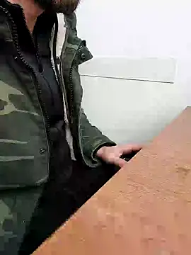 Snapshot of vasin12788bv chatting on February 2025 11:33:01 AM vasin12788bv online show from February 2025 11:33:01 AM