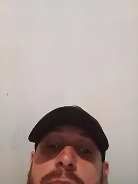 Tonygoias34 online show from December 2025 04:14:01 PM