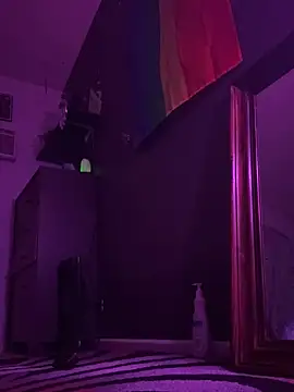 LoveInTransition online show from February 2025 03:45:01 AM