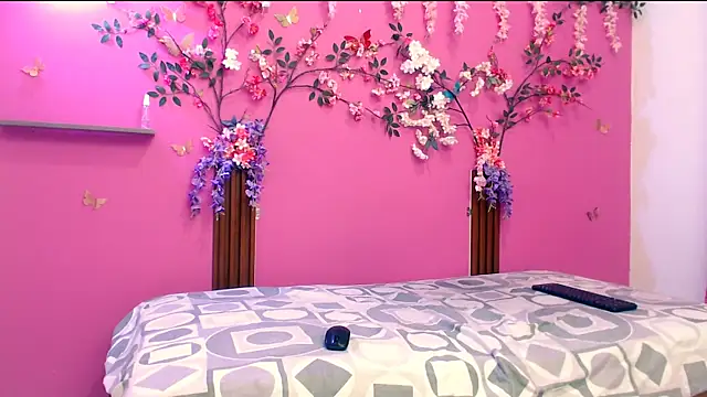 Snapshot of analdeepalejandra18 chatting on October 2025 07:07:02 PM analdeepalejandra18 online show from October 2025 07:07:02 PM