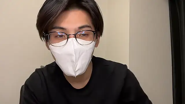 Lio kun online show from December 2024 12:03:01 PM