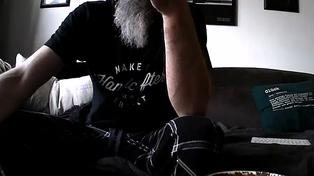 Snapshot of Kingsscepter chatting on January 2025 03:22:01 PM Kingsscepter online show from January 2025 03:22:01 PM