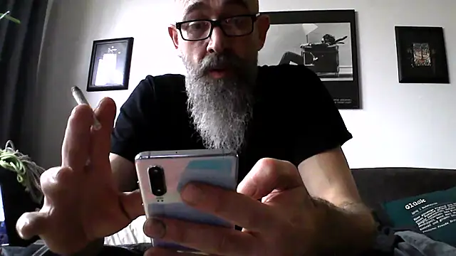 Snapshot of Kingsscepter chatting on January 2025 10:19:01 AM Kingsscepter online show from January 2025 10:19:01 AM