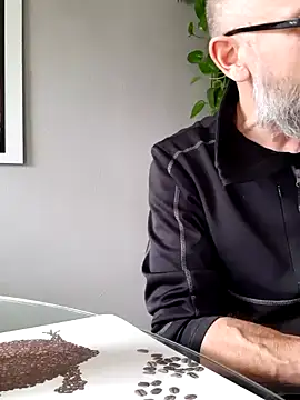 Snapshot of Kingsscepter chatting on January 2025 11:17:01 AM Kingsscepter online show from January 2025 11:17:01 AM