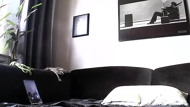 Snapshot of Kingsscepter chatting on January 2025 01:17:02 PM Kingsscepter online show from January 2025 01:17:02 PM