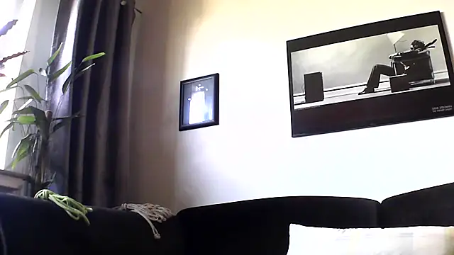 Snapshot of Kingsscepter chatting on February 2025 12:37:01 PM Kingsscepter online show from February 2025 12:37:01 PM