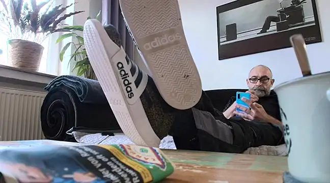 Snapshot of Kingsscepter chatting on February 2025 02:26:02 PM Kingsscepter online show from February 2025 02:26:02 PM