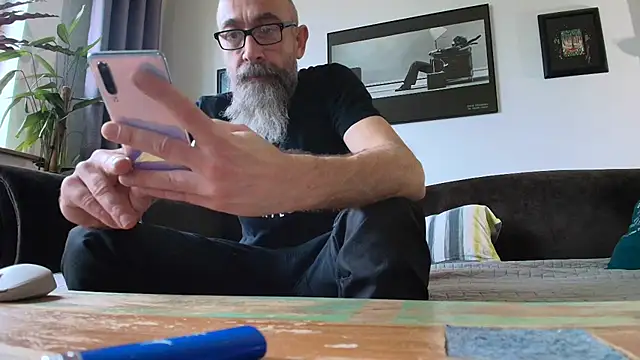 Snapshot of Kingsscepter chatting on February 2025 02:46:01 PM Kingsscepter online show from February 2025 02:46:01 PM