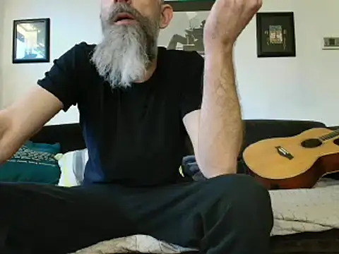 Snapshot of Kingsscepter chatting on February 2025 04:59:01 PM Kingsscepter online show from February 2025 04:59:01 PM