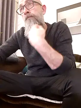 Snapshot of Kingsscepter chatting on March 2025 05:46:01 PM Kingsscepter online show from March 2025 05:46:01 PM