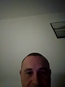 Snapshot of Vipbus chatting on October 2025 07:55:02 PM Vipbus online show from October 2025 07:55:02 PM