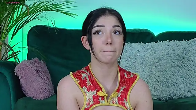 AveryWillow online show from October 2025 02:55:01 AM