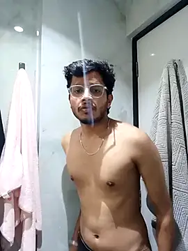 Snapshot of skinnyyyyyyyyy chatting on June 2026 04:33:02 AM skinnyyyyyyyyy online show from June 2026 04:33:02 AM