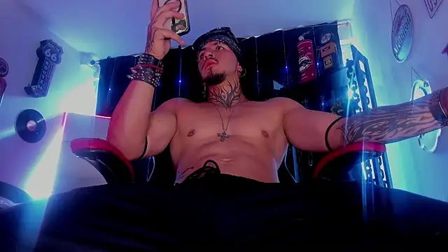 the beast master  online show from November 2025 08:09:01 PM