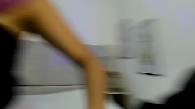 naomiii   online show from January 2026 11:36:01 AM